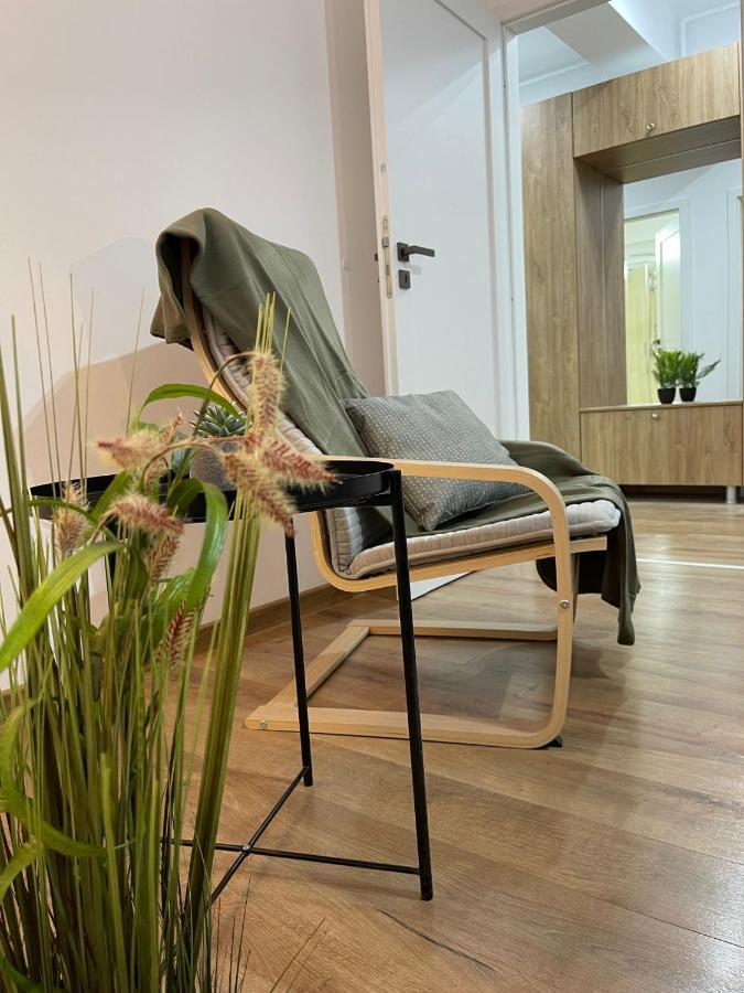 Luxury Q Residence Near Palas Mall ยาช ภายนอก รูปภาพ