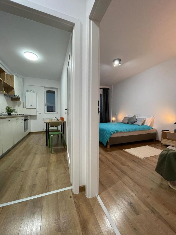 Luxury Q Residence Near Palas Mall ยาช ภายนอก รูปภาพ